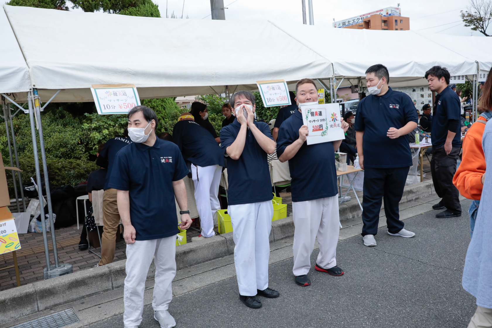 まつばら市民まつりでの呼び込み中の写真