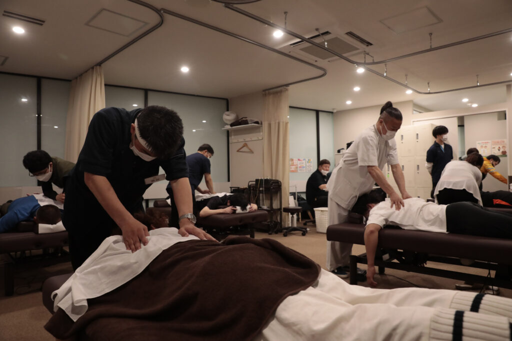 【告知】第2回 M（マッサージ）－1大会開催決定！施術技術の祭典、再び！ - 1